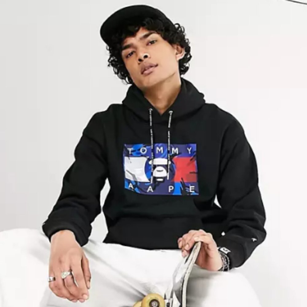 Bape Aape x Tommy Hilfiger Hoodie Sweatshirt Medium